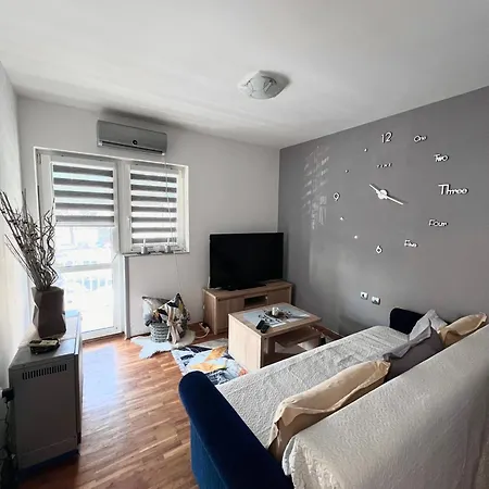 Sweet Vidik Apartment *